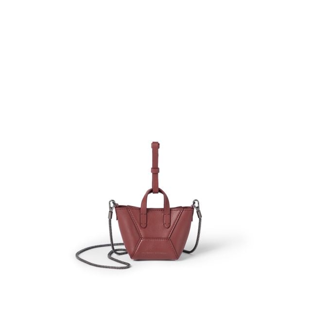 حقيبة BC Duo ميكرو مصمّمة من جلد العجل ومزيّنة بسلسلة ثمينة