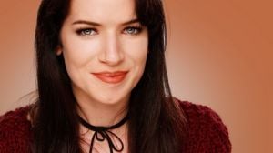 العيون المبطنة: دليل شامل لسماتها وأفضل طرق إبرازها بالمكياج