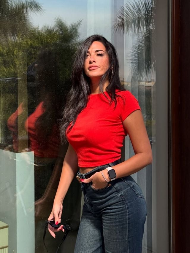 إلهام وجدي تنتقد مقولة بعض الفنانين إن آراء الجمهور لا تهم