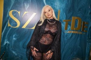 ألاباما باركر... أسلوب موضة الشارع وورطة السوشيال ميديا