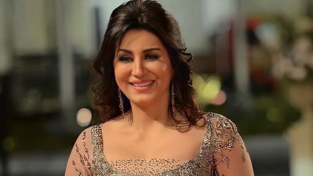  وفاء عامر تشعل مواقع التواصل برسالة الى الأشخاص التافهين (فيديو)