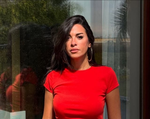 إلهام وجدي تنتقد مقولة بعض الفنانين إن آراء الجمهور لا تهم