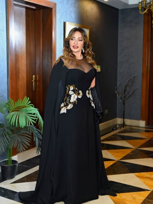 ليلى علوي توجّه رسالة خاصة ليحيى الفخراني في يوم ميلاده (فيديو)