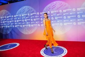 إطلالات ساحرة من حفل Breakthrough Prize 2026
