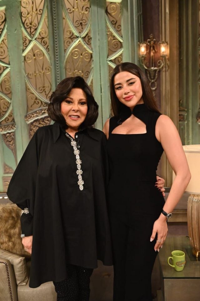 يارا السكري مع إسعاد يونس