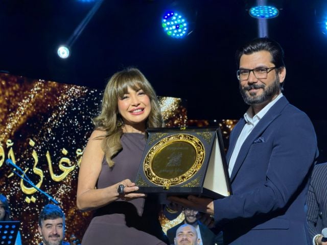  داليا مصطفى تعلّق على تكريمها بالجزائر وتوجه رسالة لمهرجان عنابة (صور)