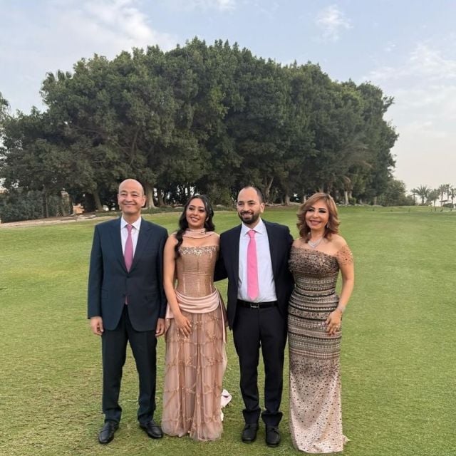 عمرو أديب ولميس الحديدي يحتفلان بخطوبة نجلهما بعد طلاقهما (فيديو وصور)