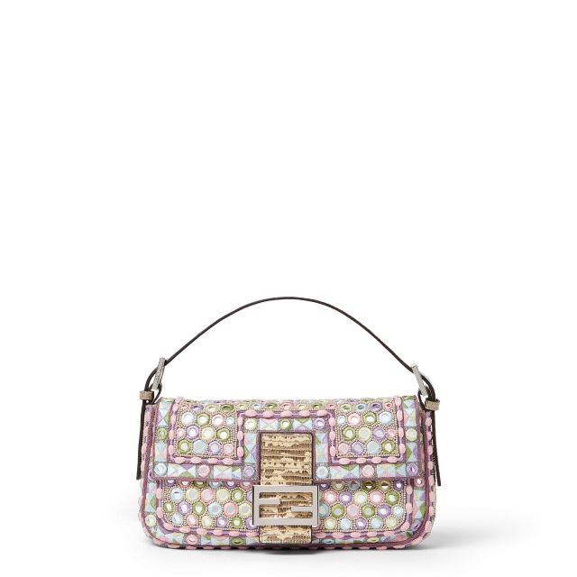 حقيبة Baguette بتفاصيل راقية