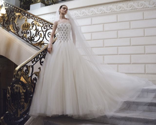 من مجموعة ELIE SAAB BRIDAL ربيع وصيف 2027