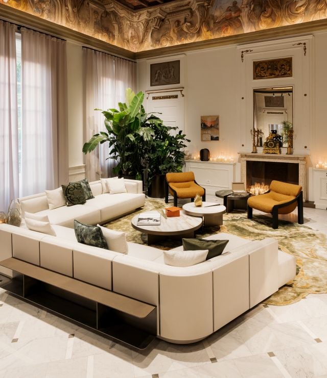 إيلي صعب ميزون – أريكة مانزوني