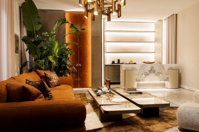 إيلي صعب ميزون – رويال بيبلوس