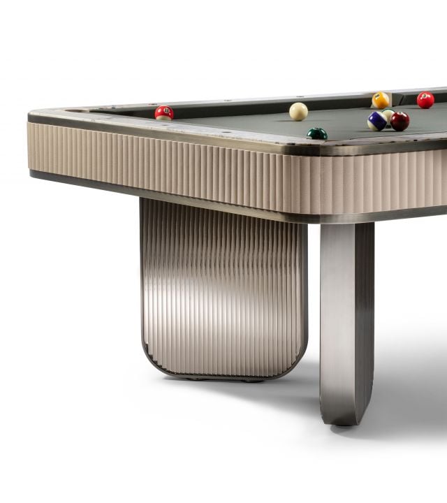 إيلي صعب × إمباتيا طاولة بلياردو