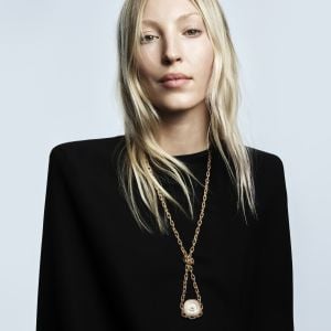 تألقي بساعة "سيكستي" الجديدة من Piaget