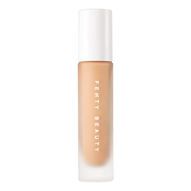 كريم أساس Pro Filt’r Soft Matte Longwear Foundation من Fenty Beauty
