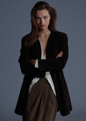 دار Giorgio Armani تقدّم الفصل الثاني من مشروع ARMANI/Archivio