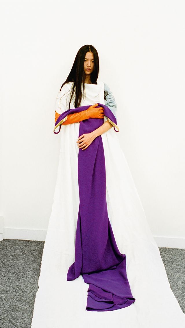 من مجموعة الأزياء الراقية من 