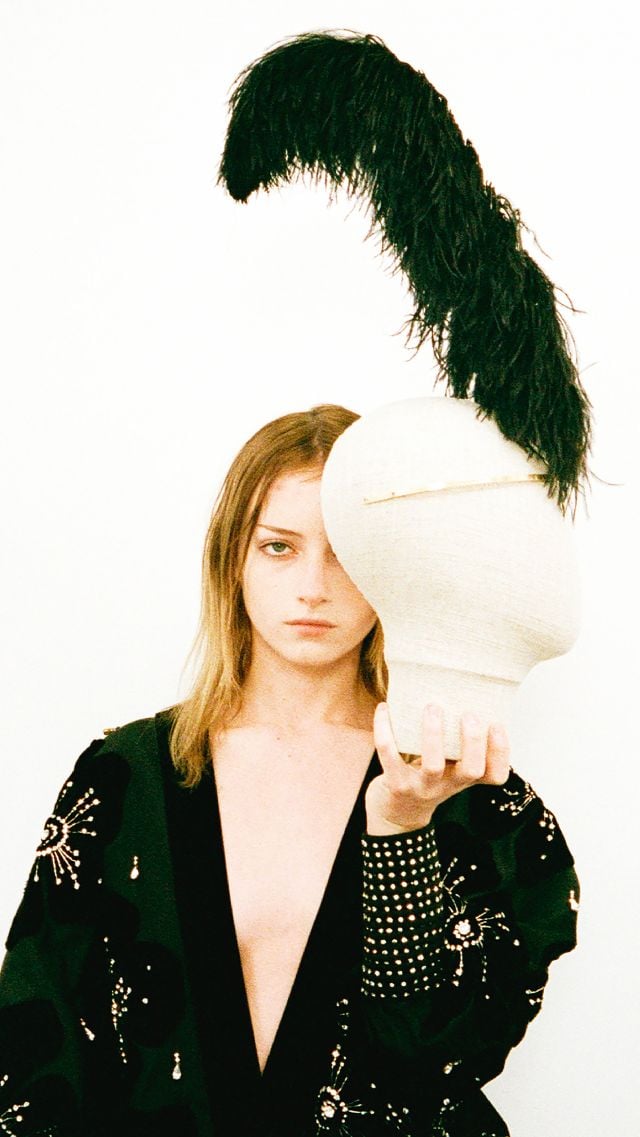 من مجموعة الأزياء الراقية من 