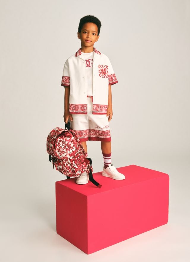 إطلالات تعكس الفخامة والبراءة في آنٍ واحد