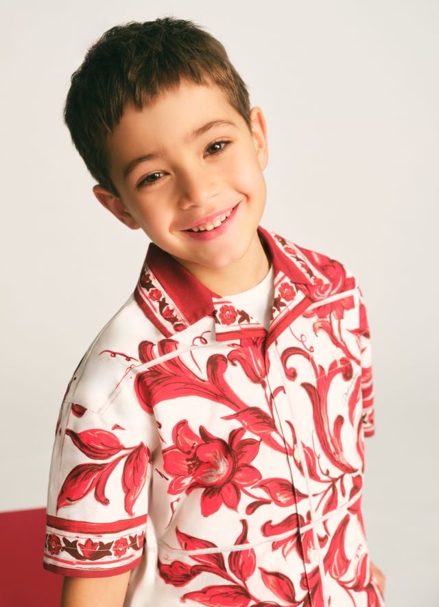 أناقة صغارنا بطبعة المايوليكا الأيقونية