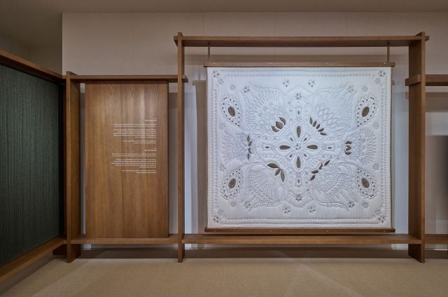 بين الحرفية والتصميم… Loro Piana في أسبوع التصميم 2026