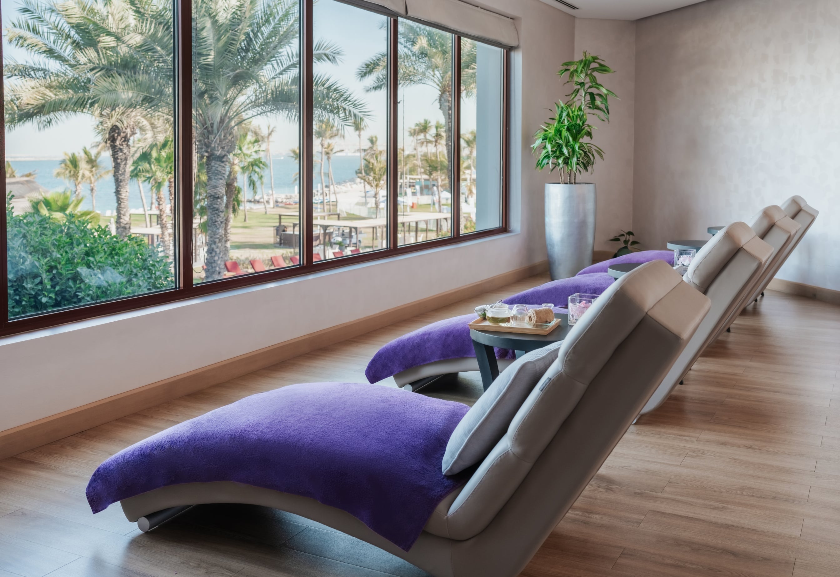 Calm Spa-JA Palm Tree Court