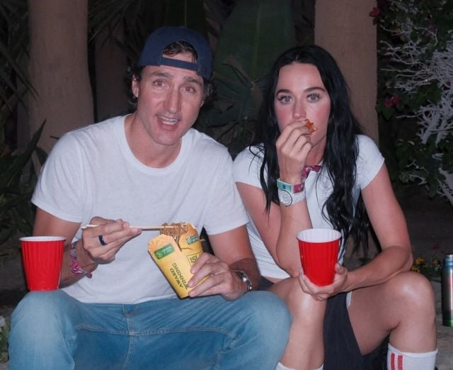 كاتي بيري تستمتع بوقتها مع جاستين ترودو في المهرجان