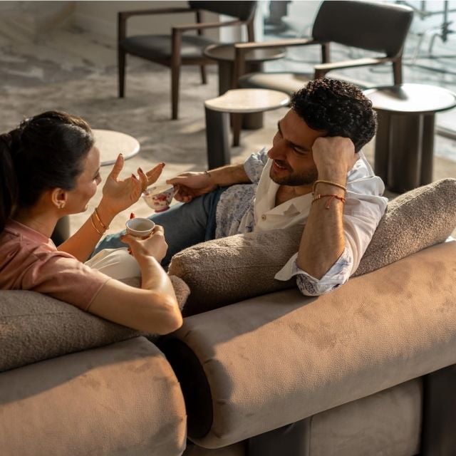 مراد يلدريم في إعلان خاص مع زوجته إيمان الباني