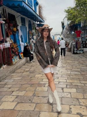 إطلالات بسنت أبو باشا... أسلوب أنثوي عملي وأنيق