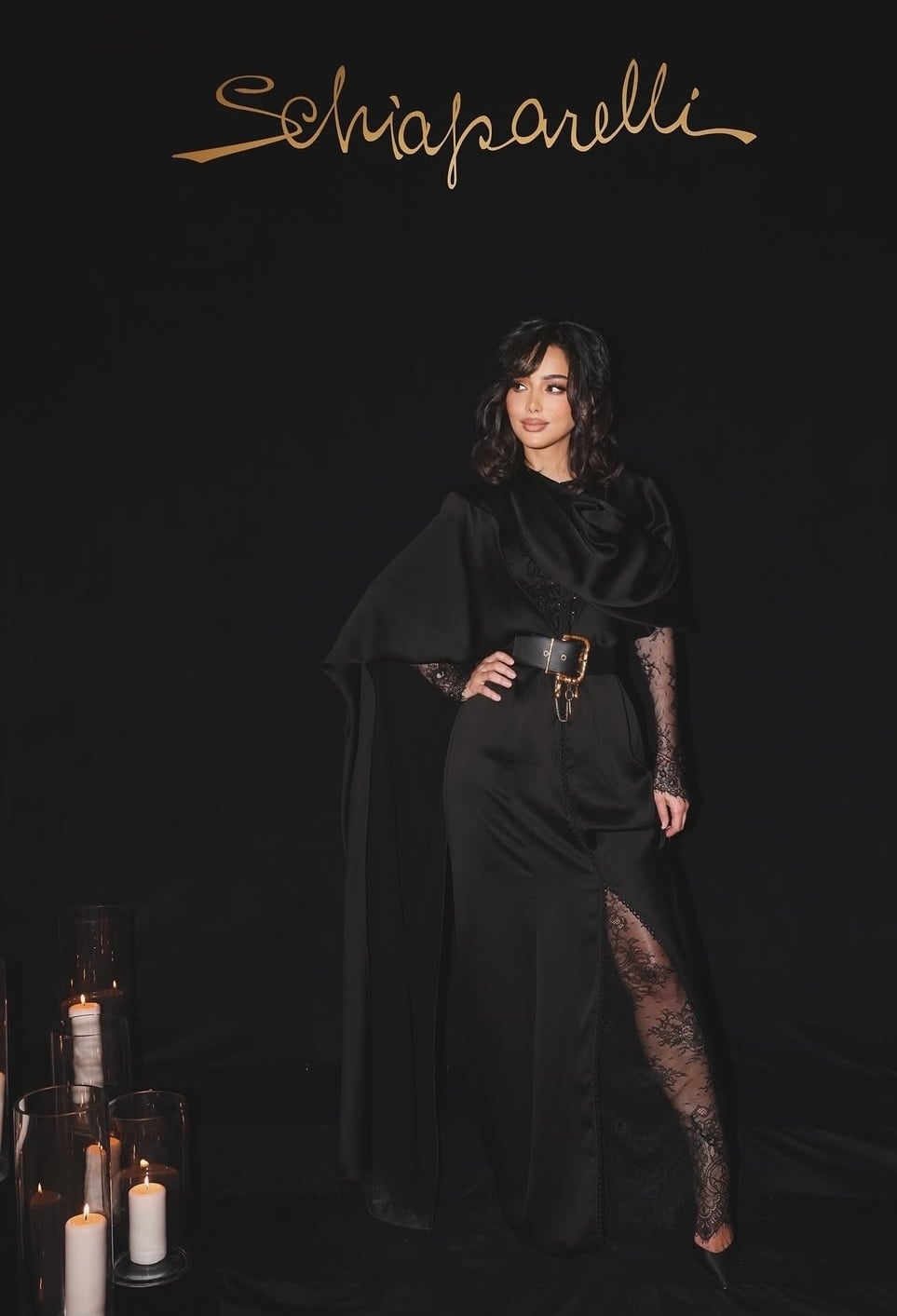 بسمة بوسيل بإطلالة مونوكرومية عصرية 