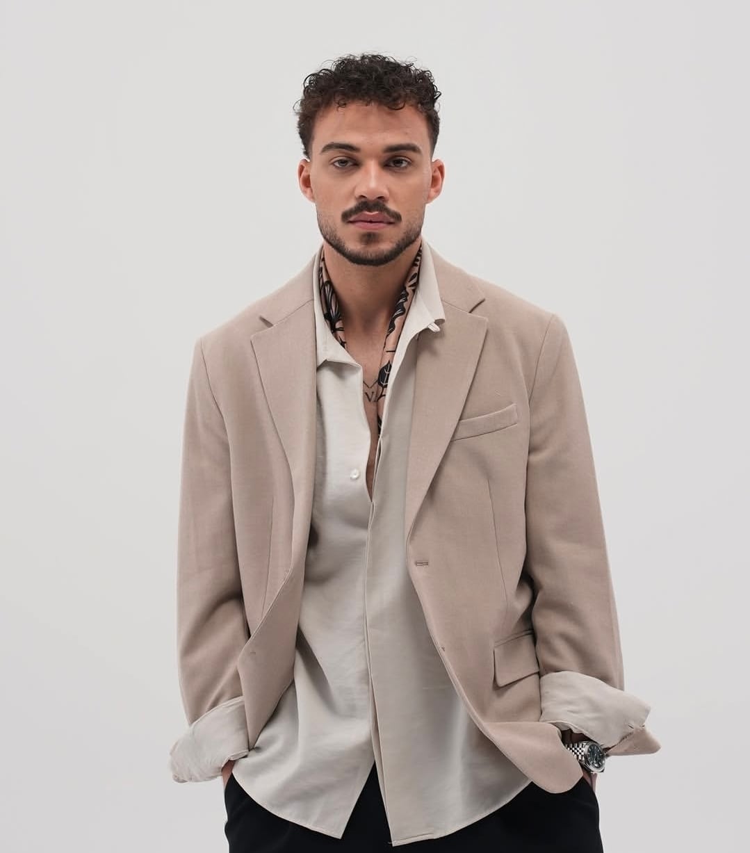 بعد أشهر من الزواج... حسام السيلاوي ينفصل عن زوجته