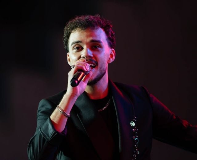 الفنان حسام السيلاوي