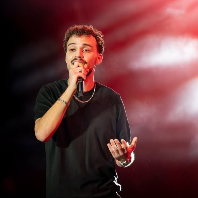 بعد قرار توقيفه...حسام السيلاوي يدافع عن نفسه ويبرر 