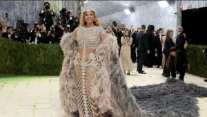 النجمات يكسرن القواعد في حفل Met Gala 2026