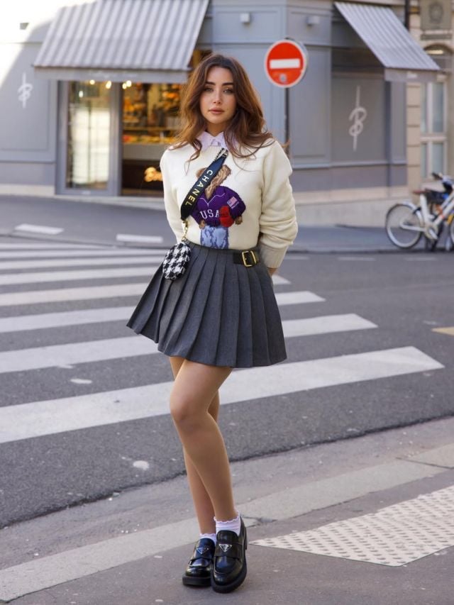 هنا الزاهد تستعرض إطلالتها 