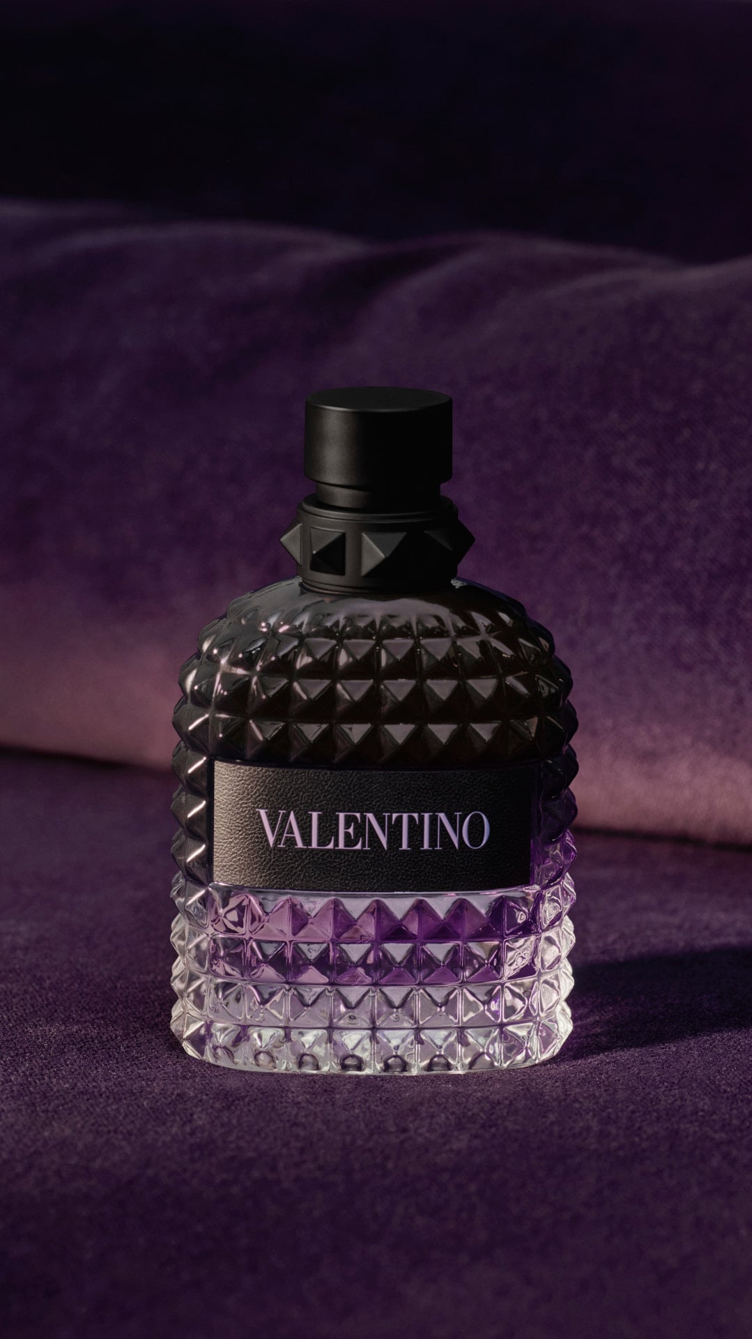  رائحة الفخامة والتميز من Valentino