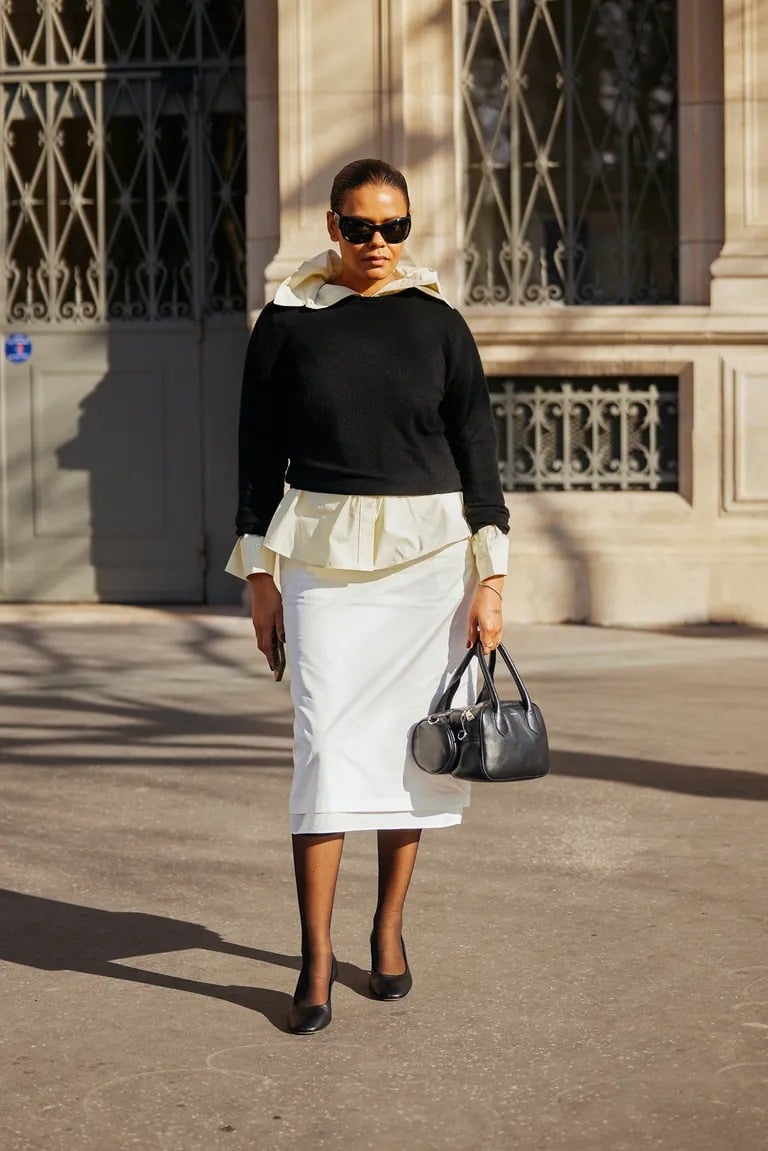 التنانير بطول الركبة