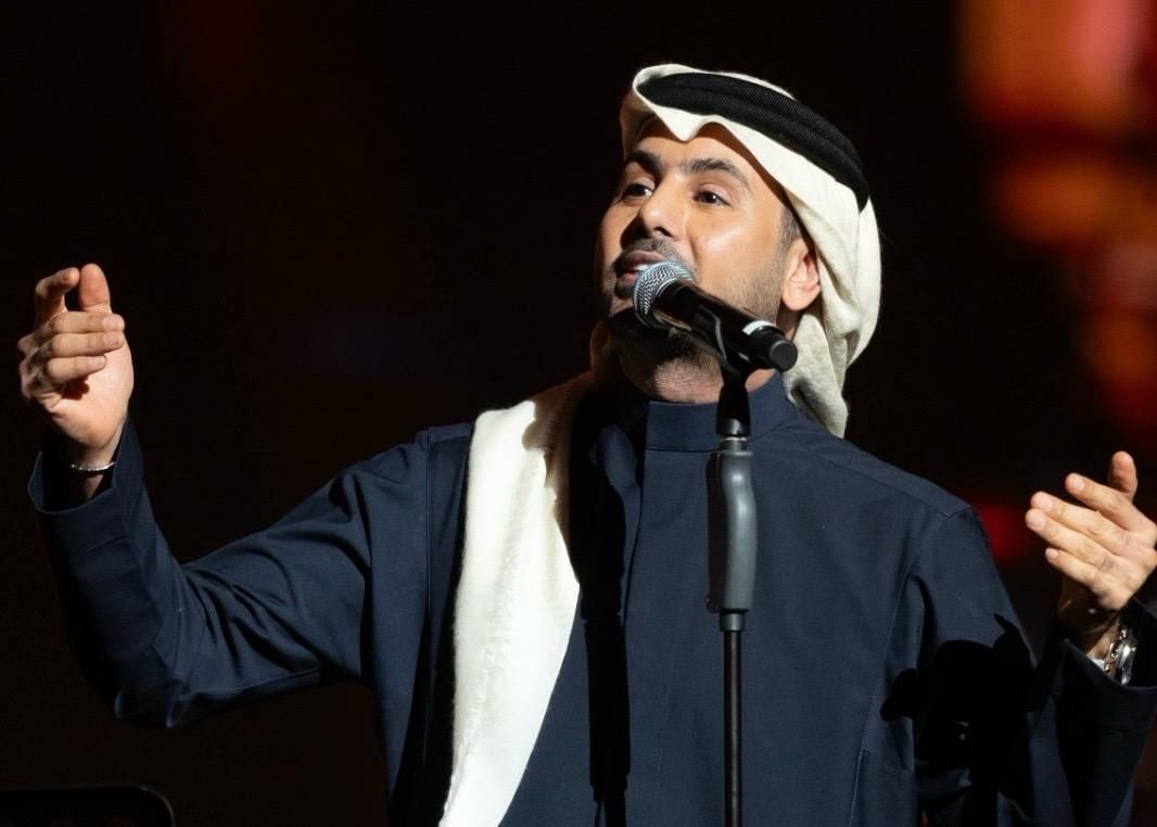 فؤاد عبدالواحد يغني 