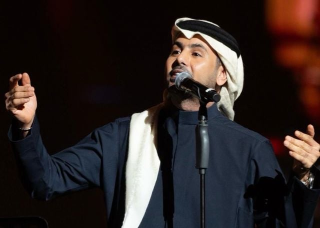 فؤاد عبدالواحد يغني 