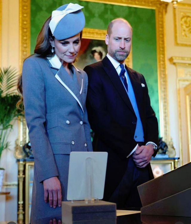 كيت ميدلتون بمعطف كلاسيكي أنيقة مع قبعة