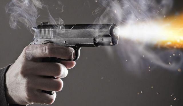 دلالات وتفسير حلم شخص يطلق النار على واصابني