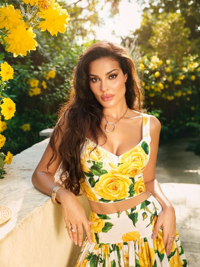 نجمات يعتمدن مفهوم الاستدامة: بين الوعي والتأثير الحقيقي