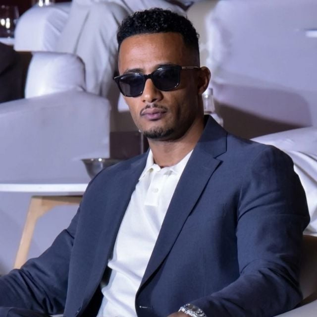 محمد رمضان لرزان جمال: خايفة أقول لها أنت مجنونة (فيديو)