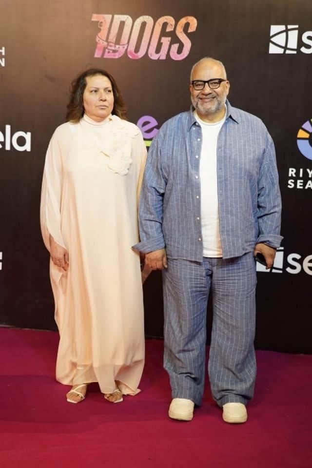 بيومي فؤاد وزوجته