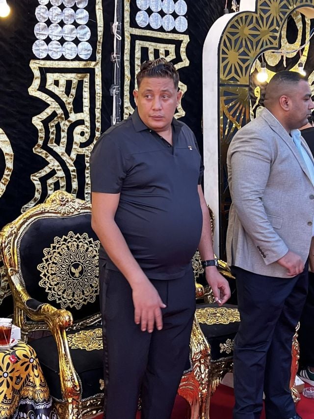 حمو بيكا يتلقى انتقادات حادة بسبب عزاء والده (فيديو)