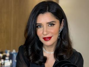 غادة عادل تفاجئ متابعيها بنتيجة عملية التجميل بعد عام (فيديو)