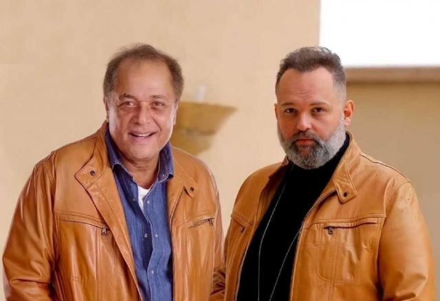 محمد محمود عبد العزيز ووالده