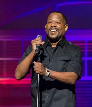 تركي آل الشيخ يعلن وصول نجم "Bad Boys" لحضور العرض الخاص لـ"7 Dogs" (فيديو)