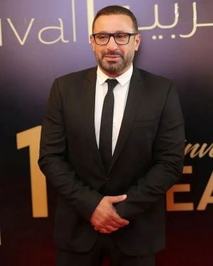 محاولات جادة من صنّاع "هيروشيما" لأحمد السقا ومي عمر للبدء بالتصوير