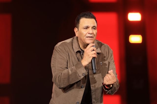 محمد فؤاد يقرر الاستغناء عن إدارة أعماله بعد تسريب خبر زواجه