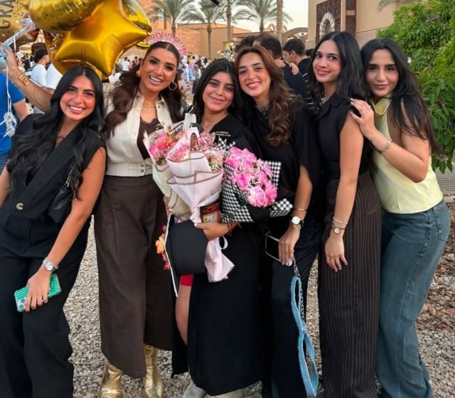 روجينا تحتفل بنجاح ابنتها